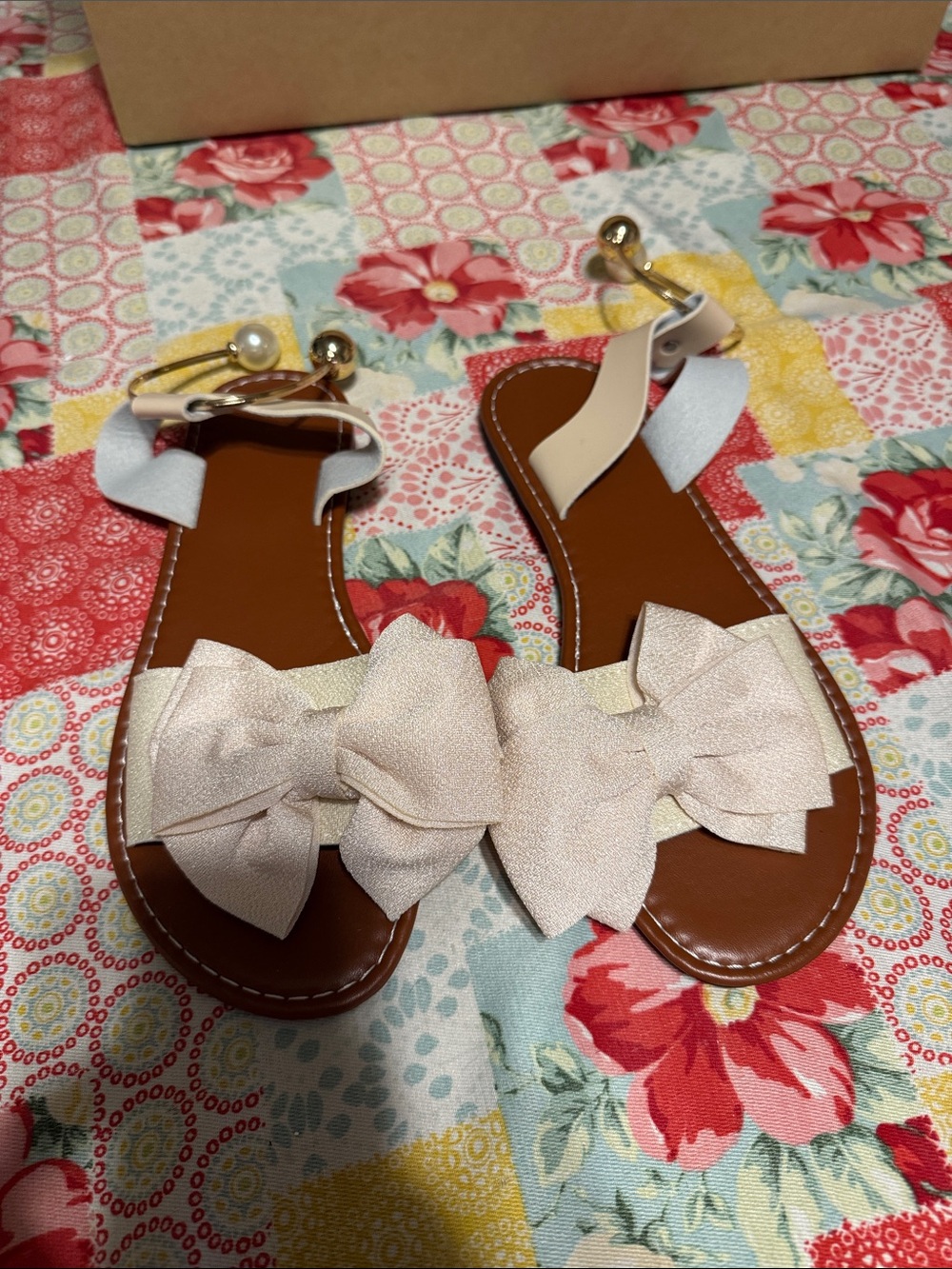Bow Accent Ankle-Tie Sandals in Light Pink